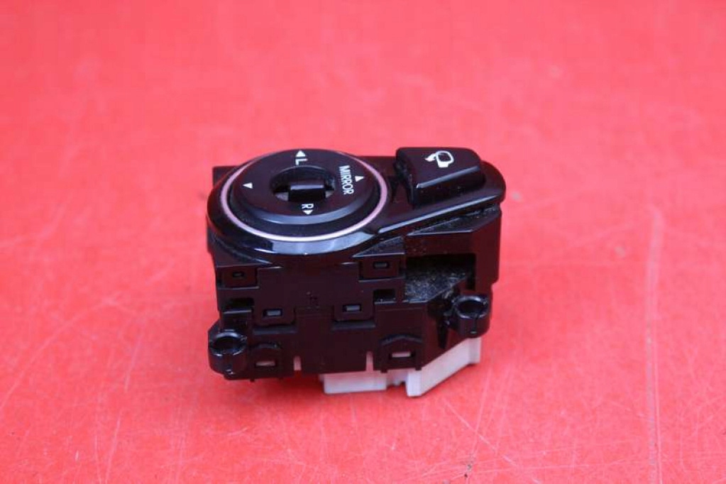 PANEL Regulations- der Spiegel 39R480-1230 HYUNDAI I40 15-20