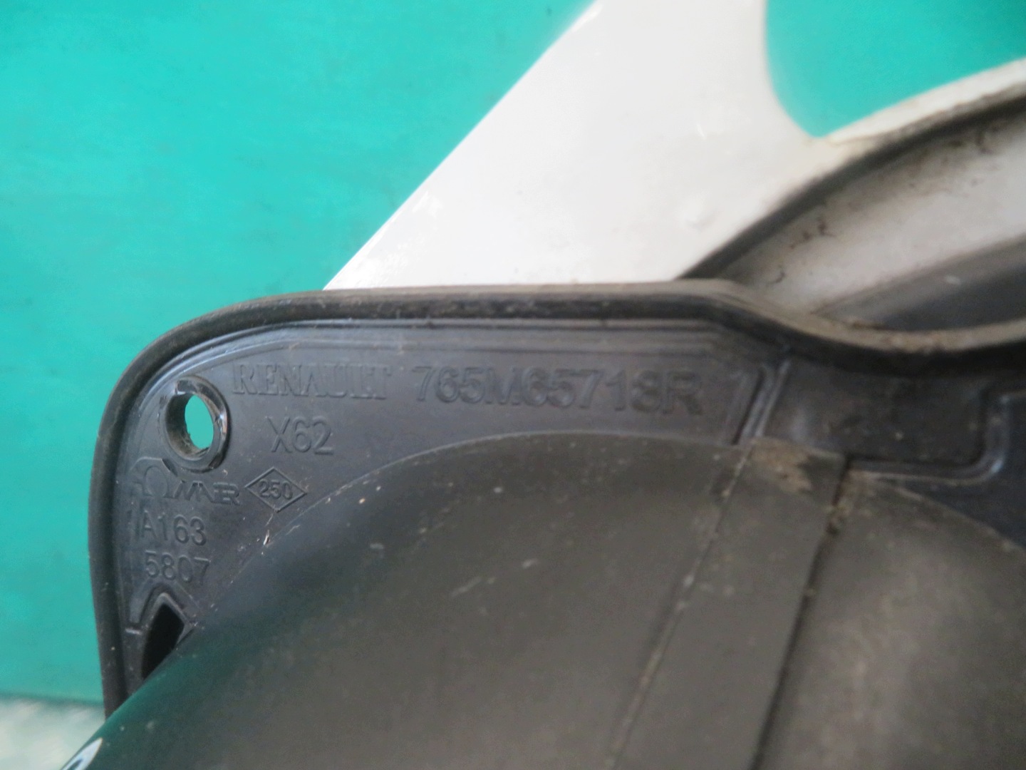 tankklappe ADBLUE MASTER MOVANO 17R 765M65718R