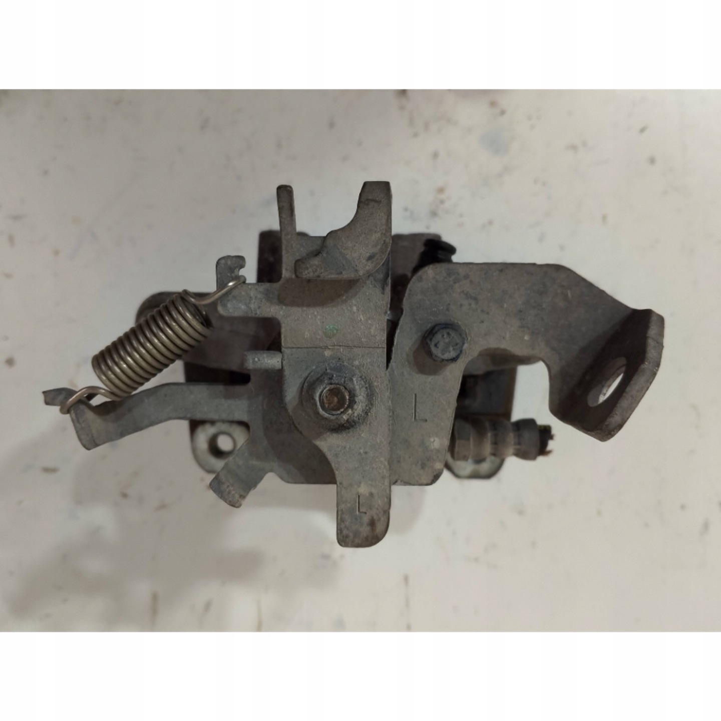 Fiat Tipo II caliper brake rear left D848391L (B261)