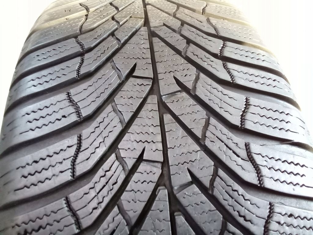 tyres Kumho WinterCraft WP52 215/55/16 97H 2022 6,6mm