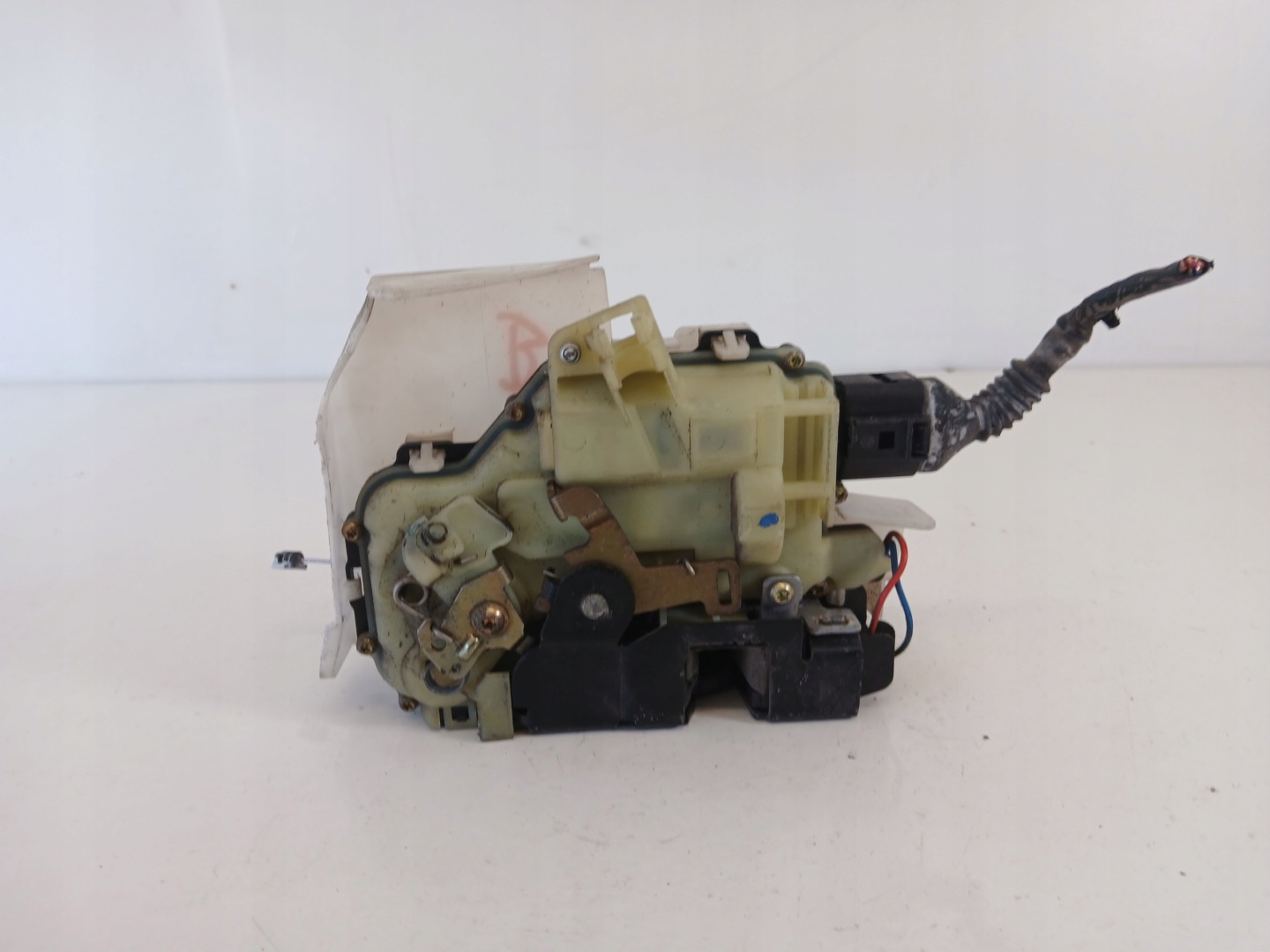 VW PASSAT B5 lock door left front