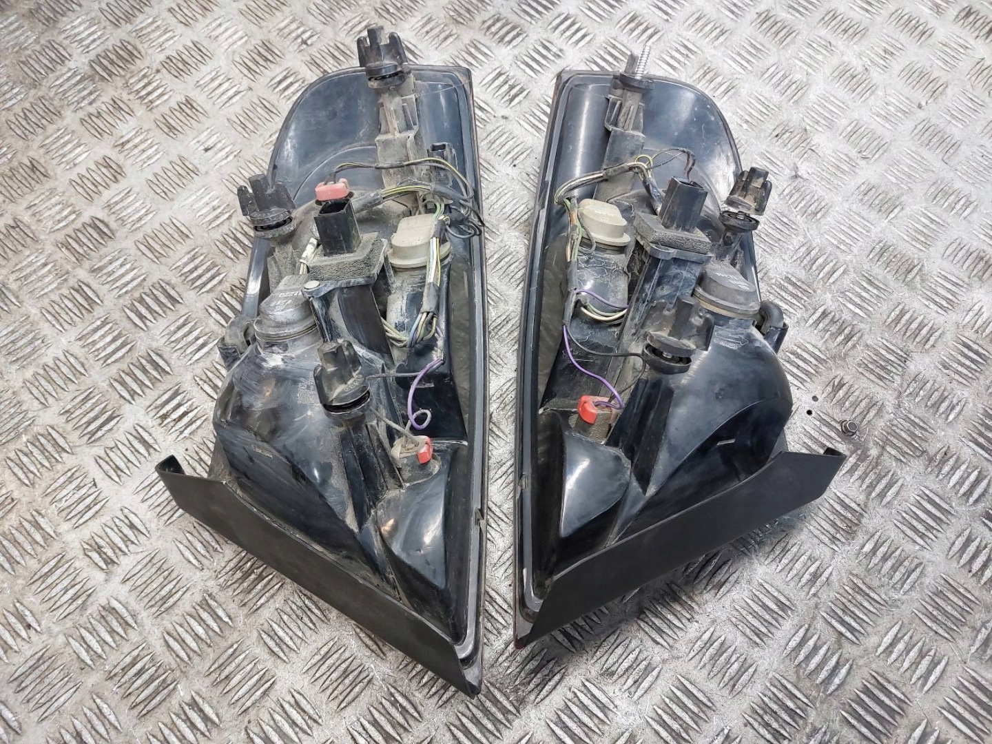 light left rear part + right rear part CHRYSLER SEBRING II