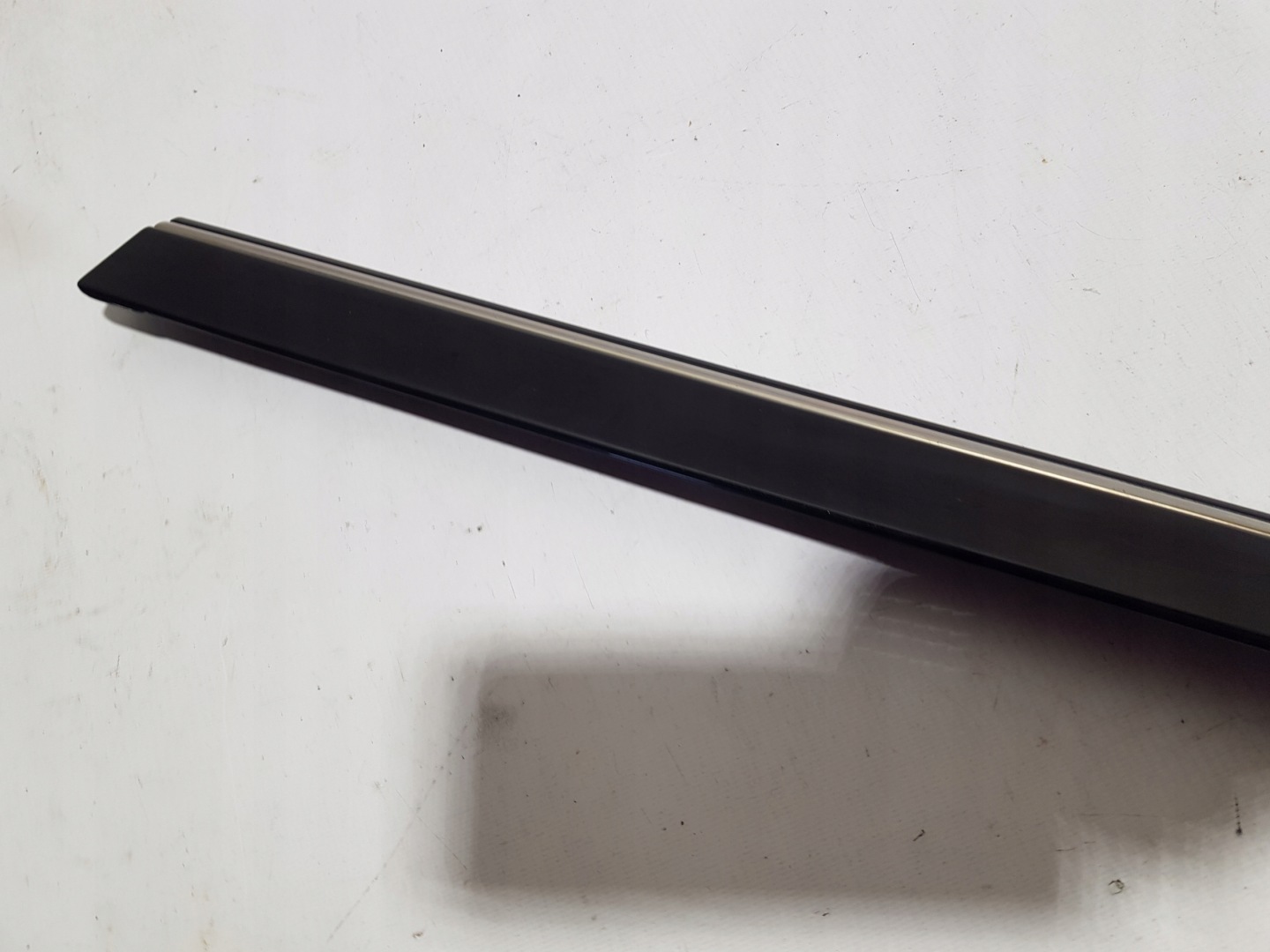 moulding door right front right front MERCEDES W251 197 C197