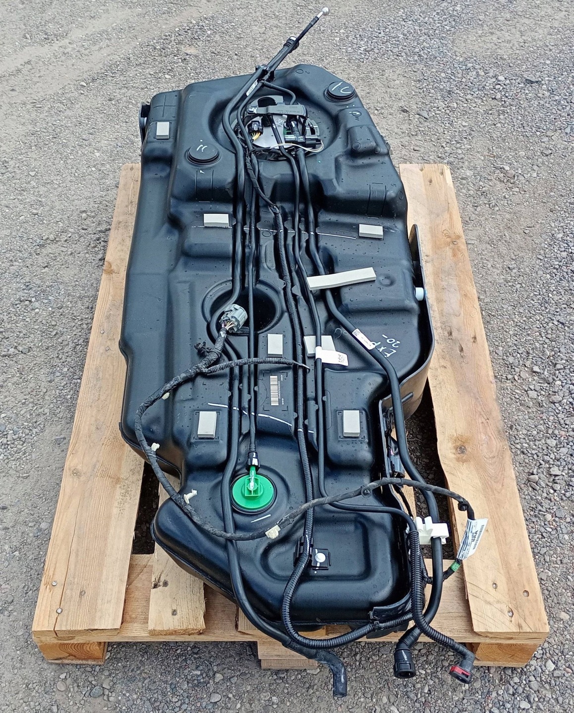 fuel tank tank feed pump complete Ford Explorer VI 2020