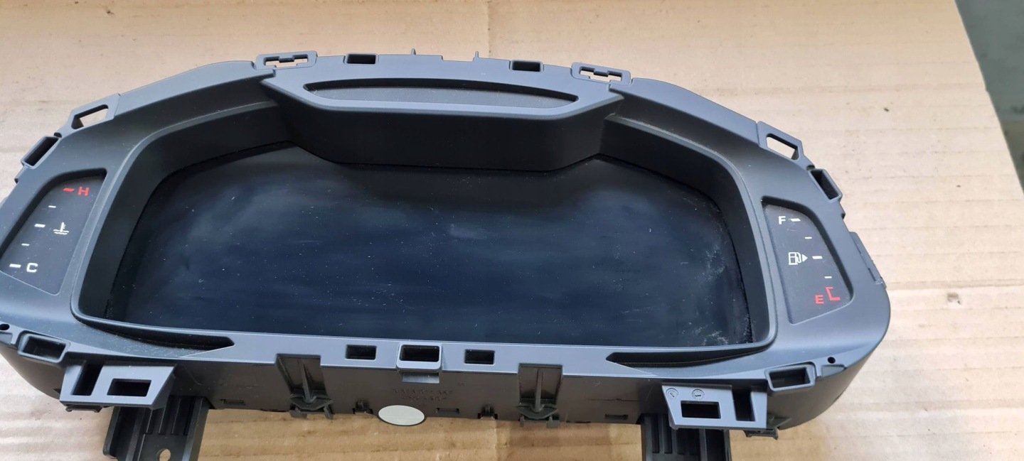 SQ8 4M RSQ8 Q8 dials clock dials VIRTUAL 4.0 TFSI 4K0920890E 80865KM SQ7