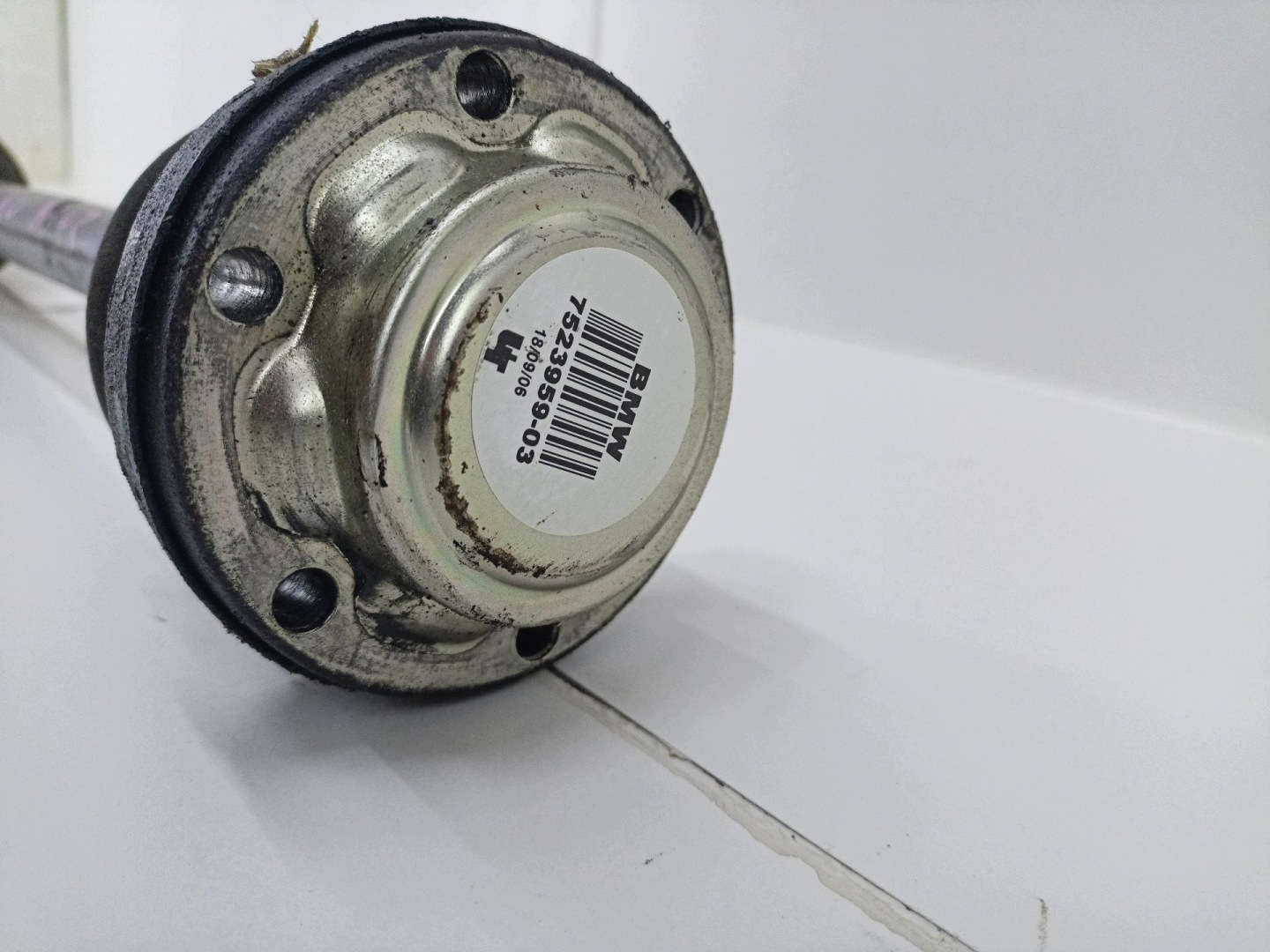 semi-axis rear part left side BMW 3 E90/E91 E90 2006 7523959-03
