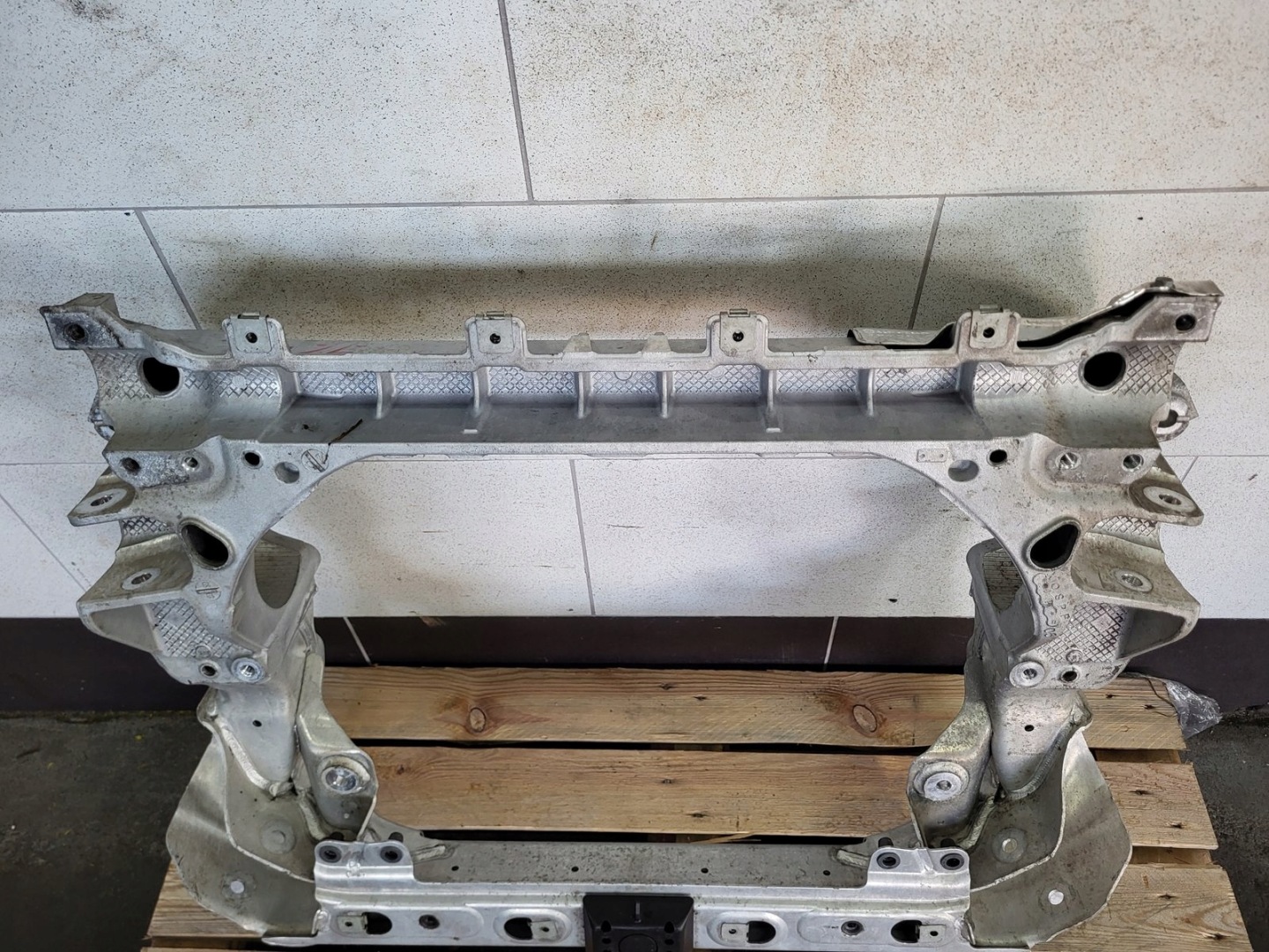 axle beam subframe axle beam rama sider front 4matic MERCEDES GLC X253 W253 C253