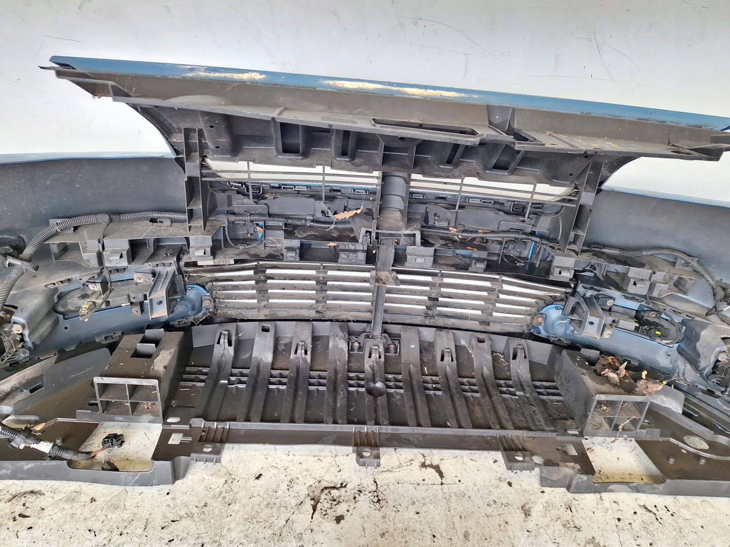 RENAULT SCENIC III LIFT 12-16 bumper + PDC