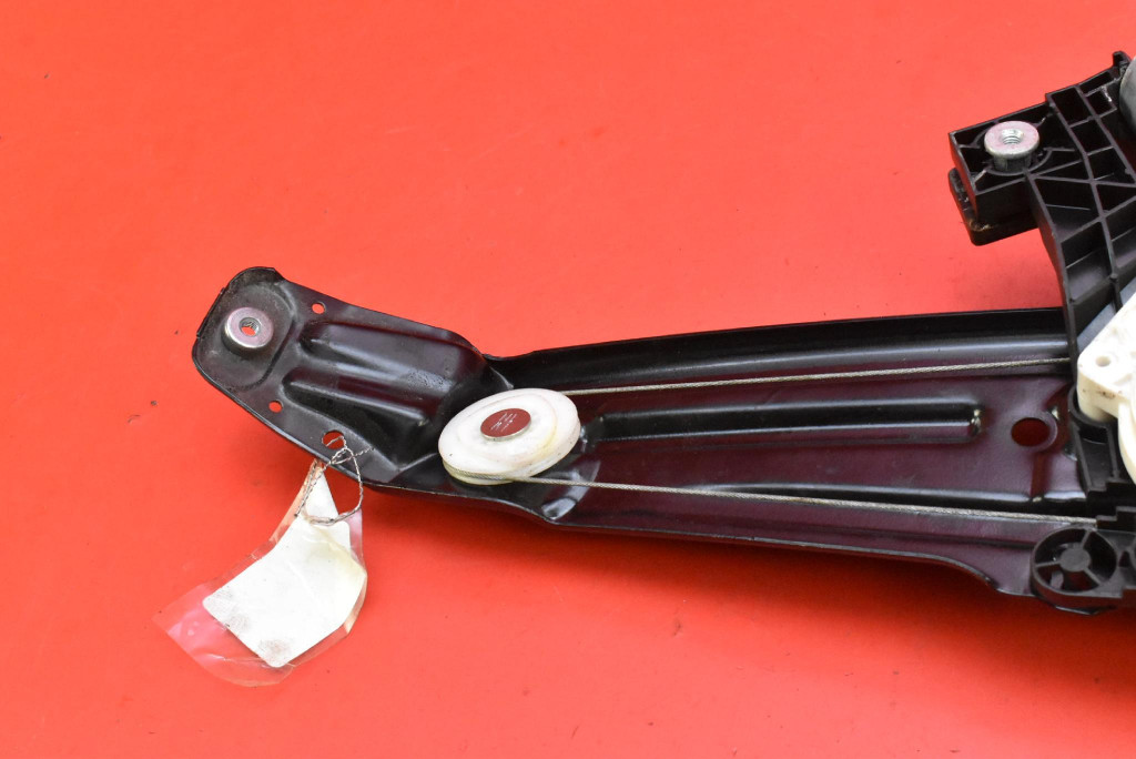 window regulator right rear part 7182122 BMW F11 13-17