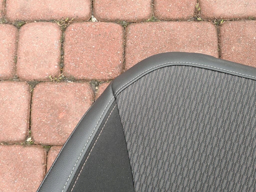 Siedzisko Sitz Blende Abdeckung SITZ Opel Insignia B