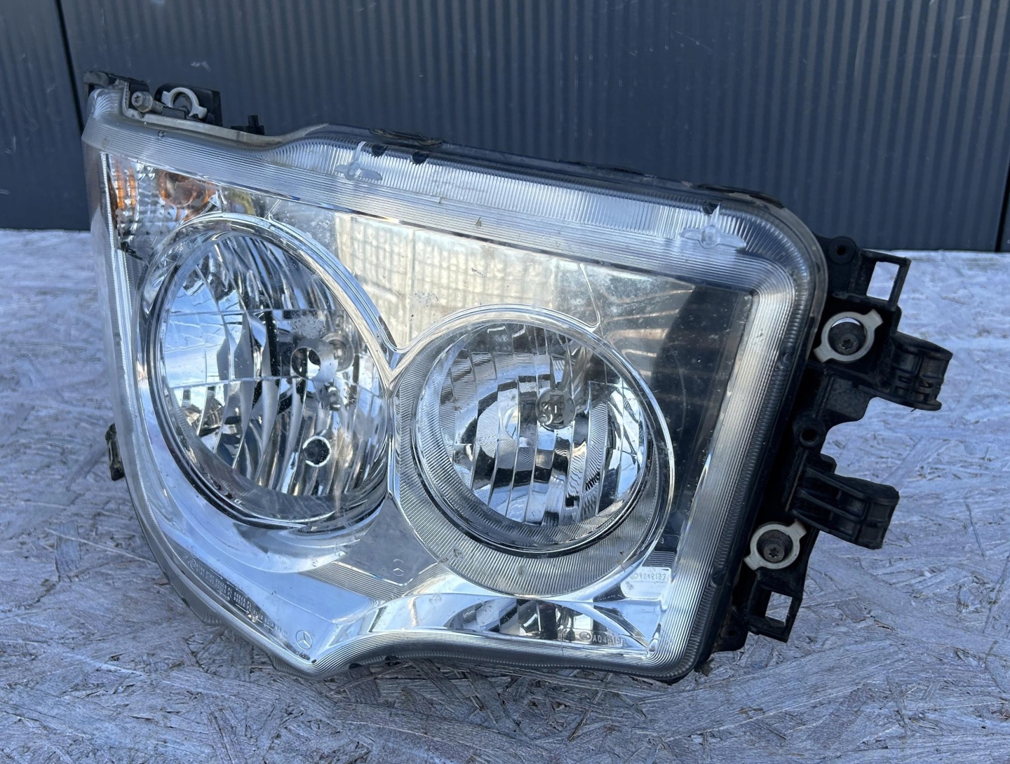 light right front front MERCEDES AROCS ANTOS A9618208961