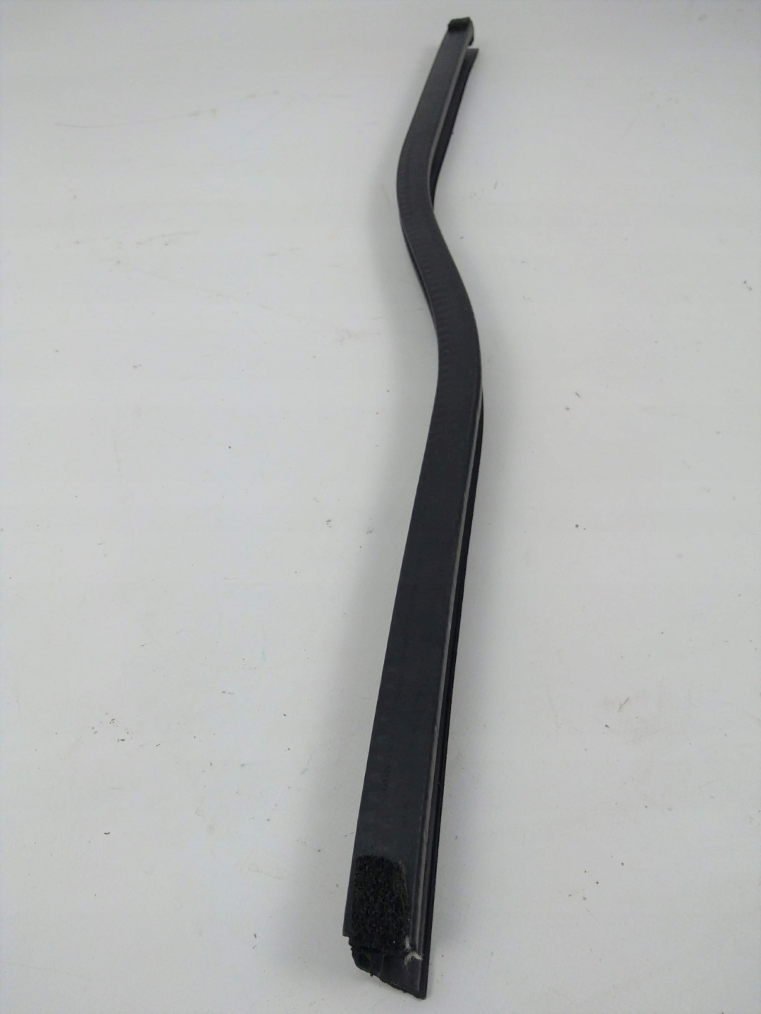 Ford F150 gasket inner windows front RH15-20