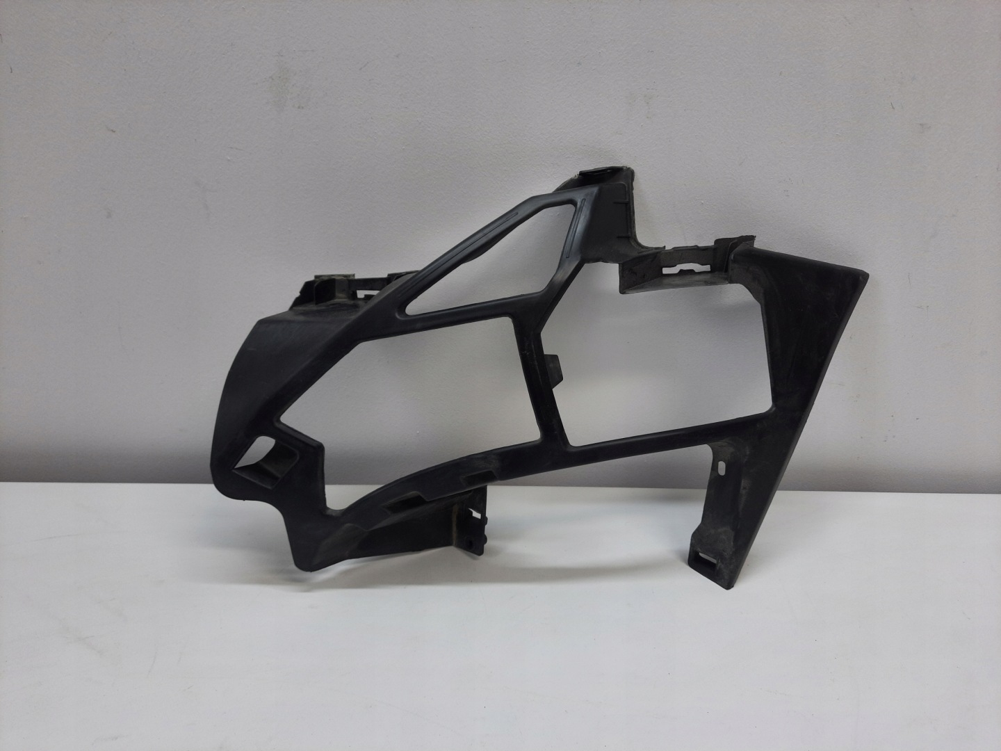 PEUGEOT 3008 5008 2 II 16- bumper bracket left front original