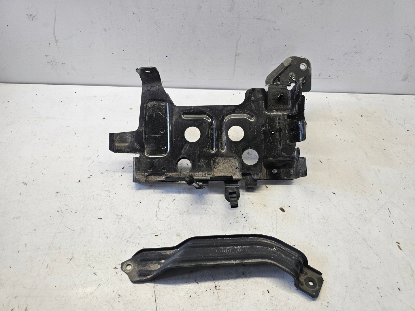OPEL INSIGNIA B staffa per batteria