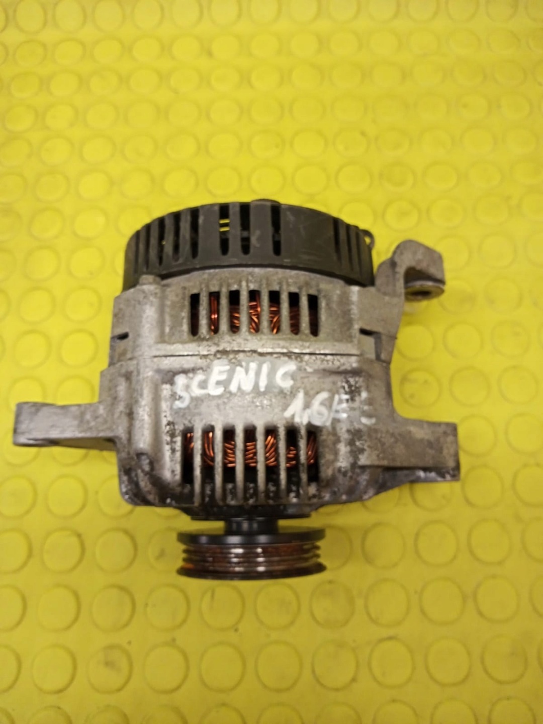 RENAULT SCENIC 1,6 E alternator 7700866507