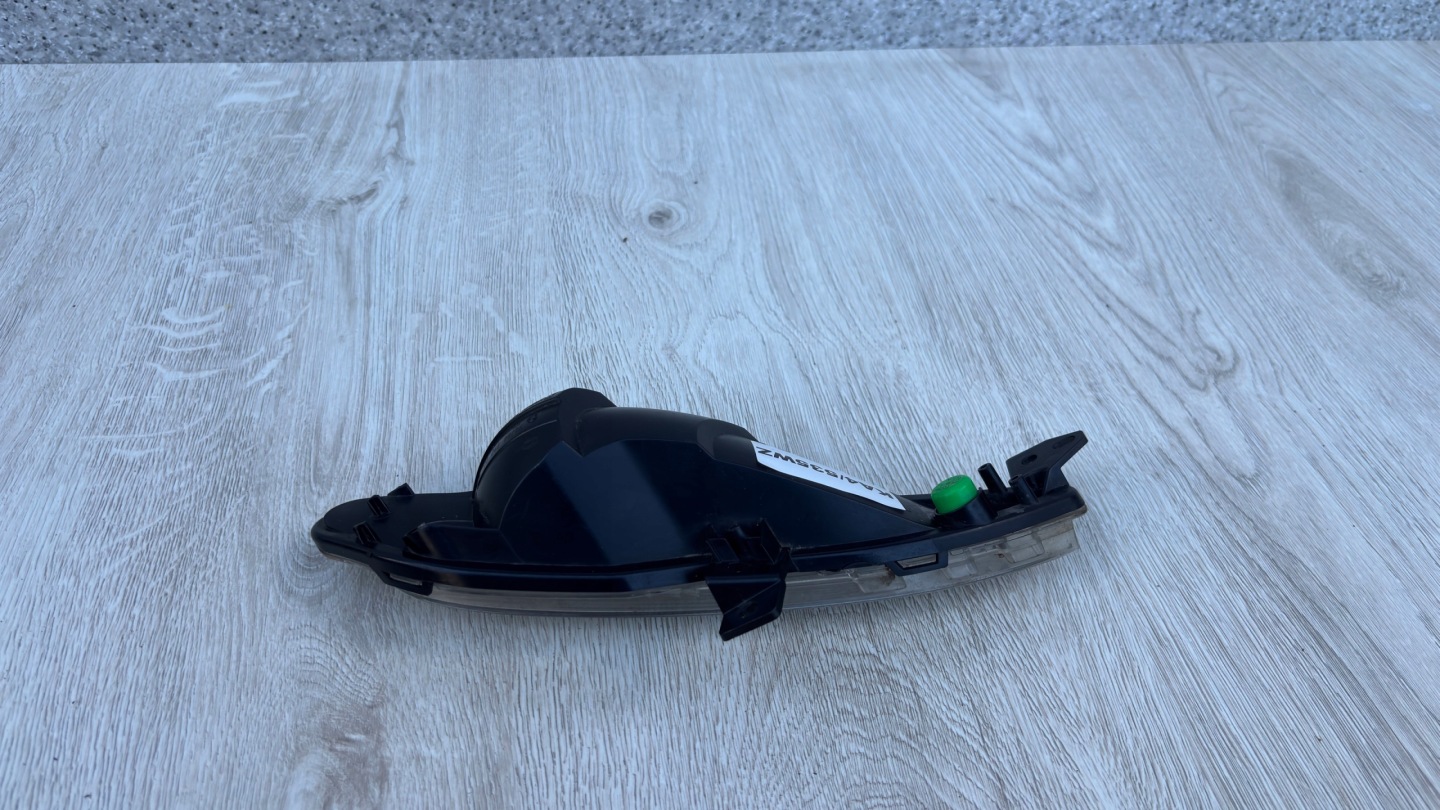 PEUGEOT 308 T9 2013+ right indicator blinker 9678039280D KA4/535WZ