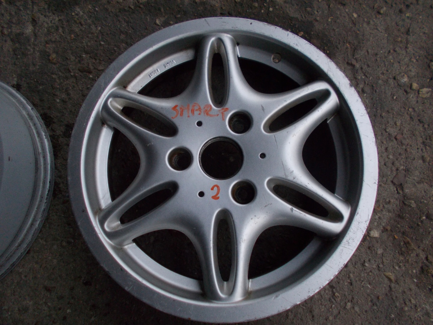 discs aluminium SMART 108612217AA 108740551A 15" ET 1 KOMPLET