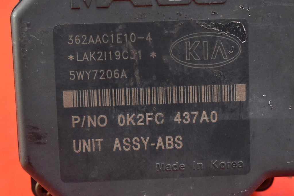 Pompa ABS BH60103600 KIA CARENS 2 II 2.0 CRDI 111 KM 02-06