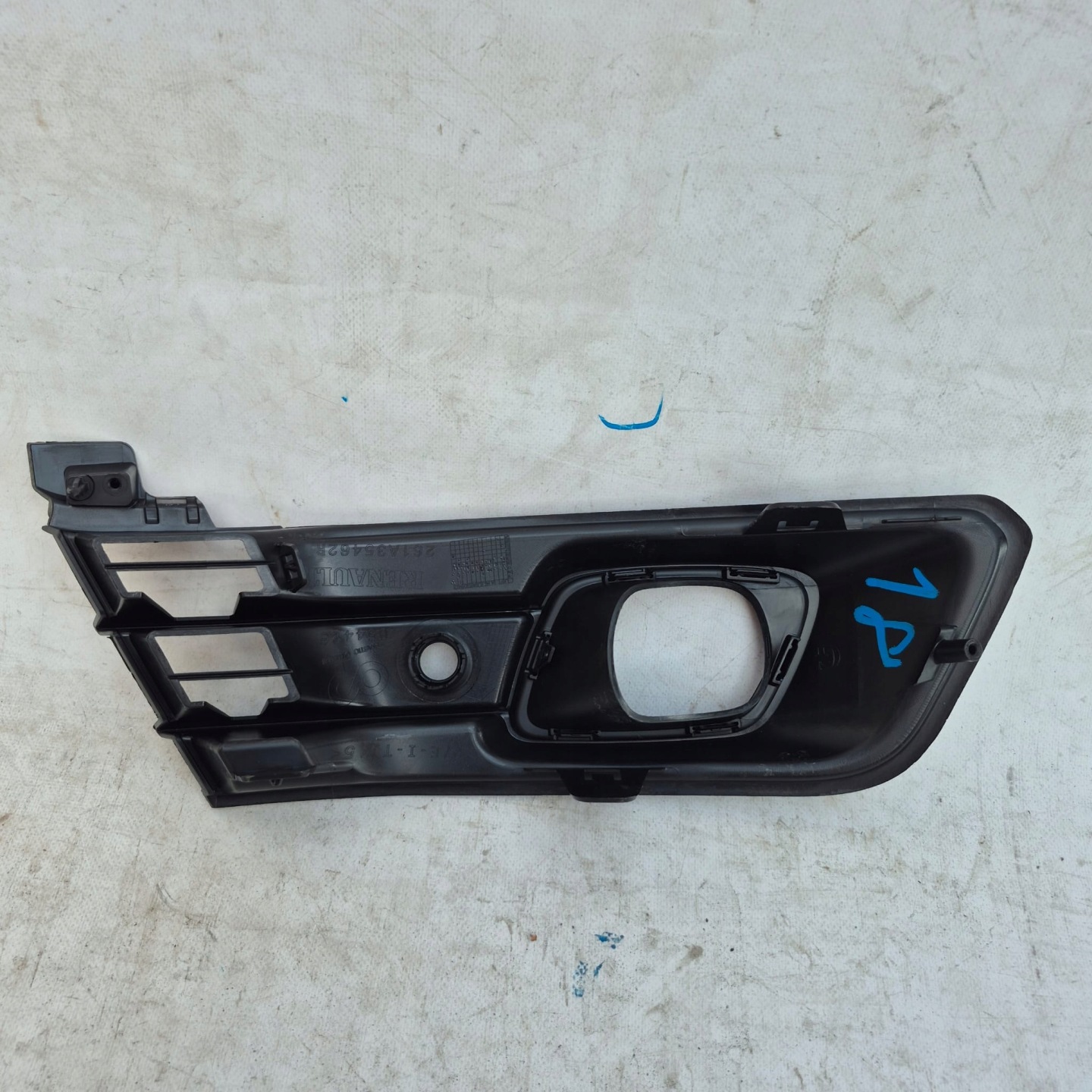RENAULT CAPTUR LIFT 17- grid of a bumper left front 261A35462R