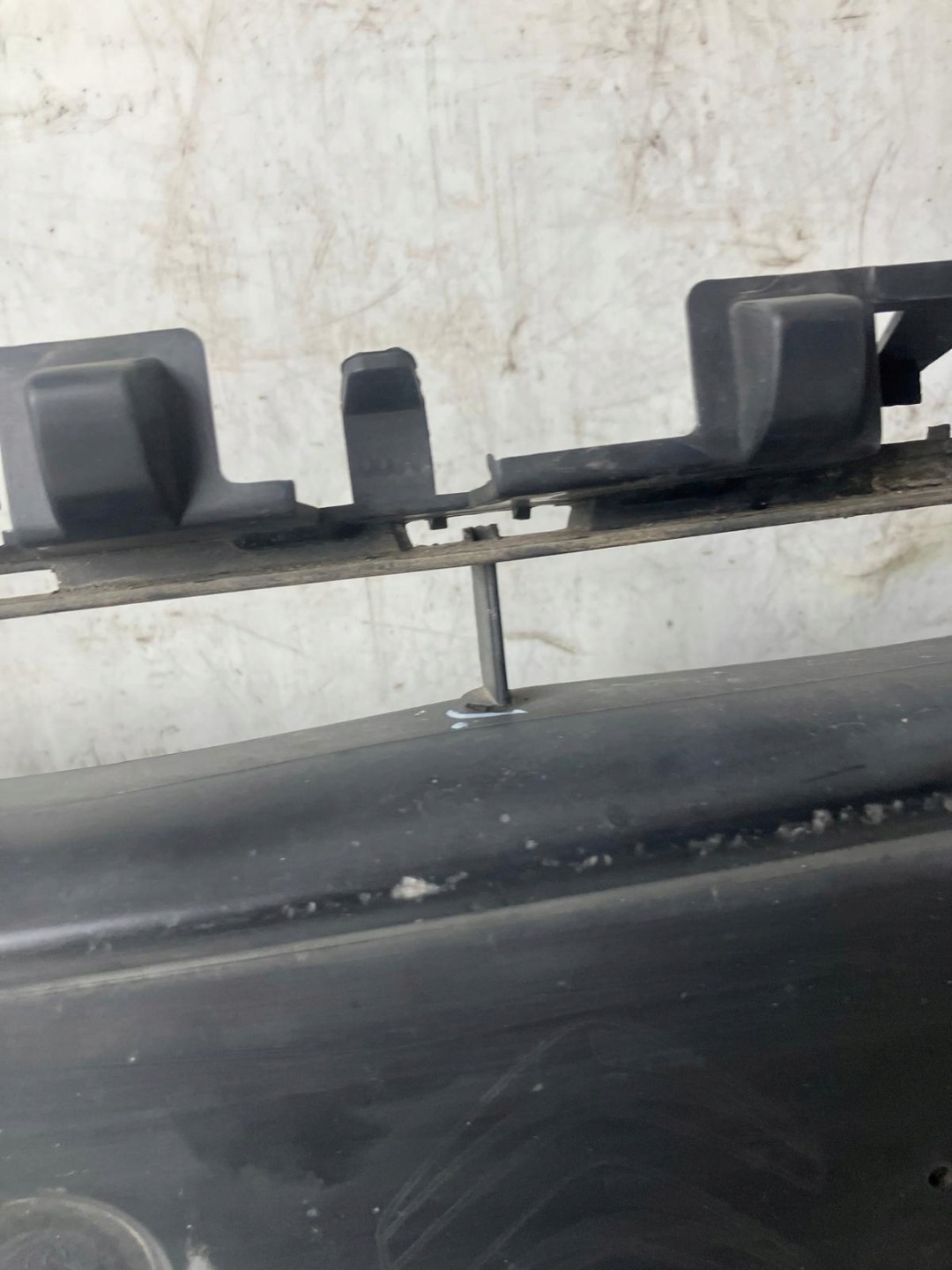 Lüftungsgitter mitte untere der Stoßstange CHROM CITROEN C4 PICASSO II AA36216279