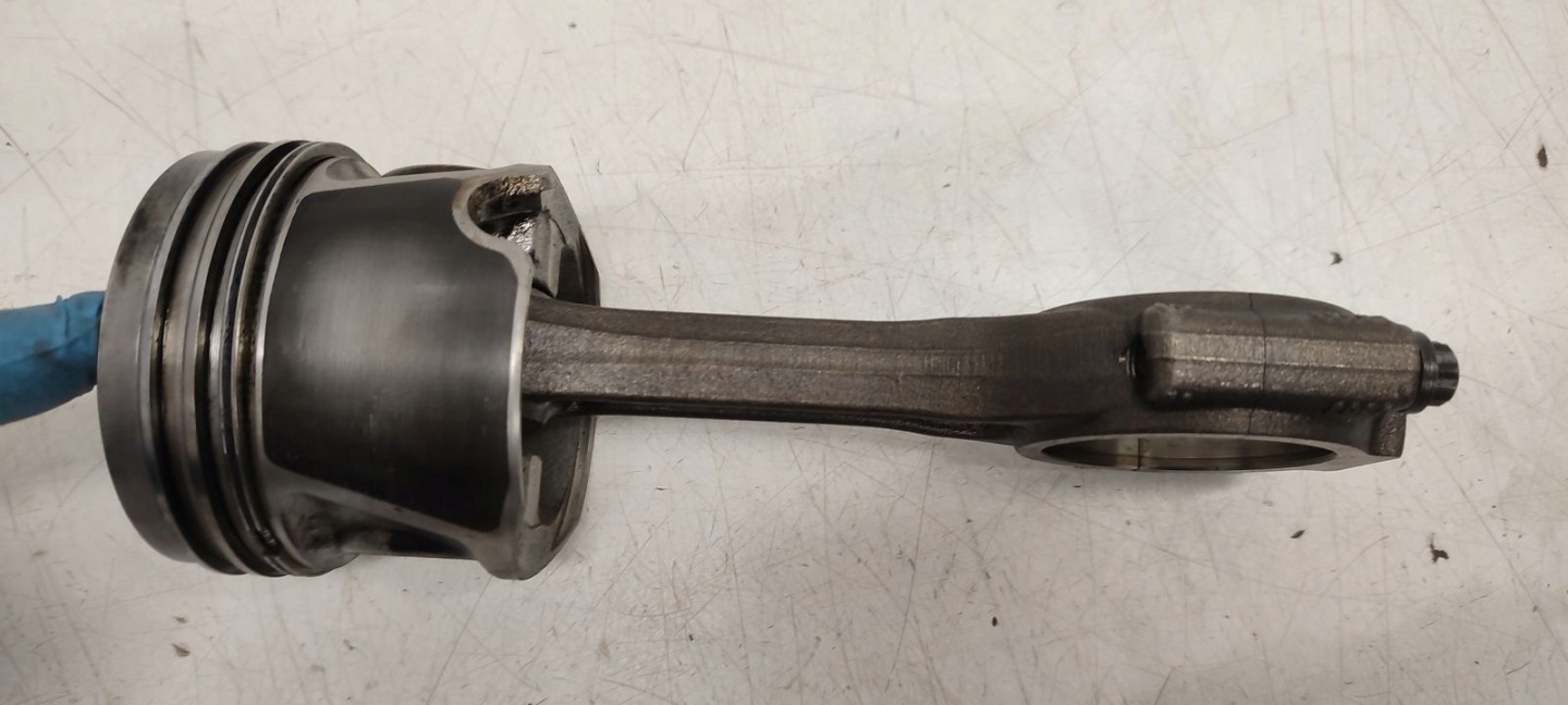 piston connecting rod VW 2,0 TDI BWD
