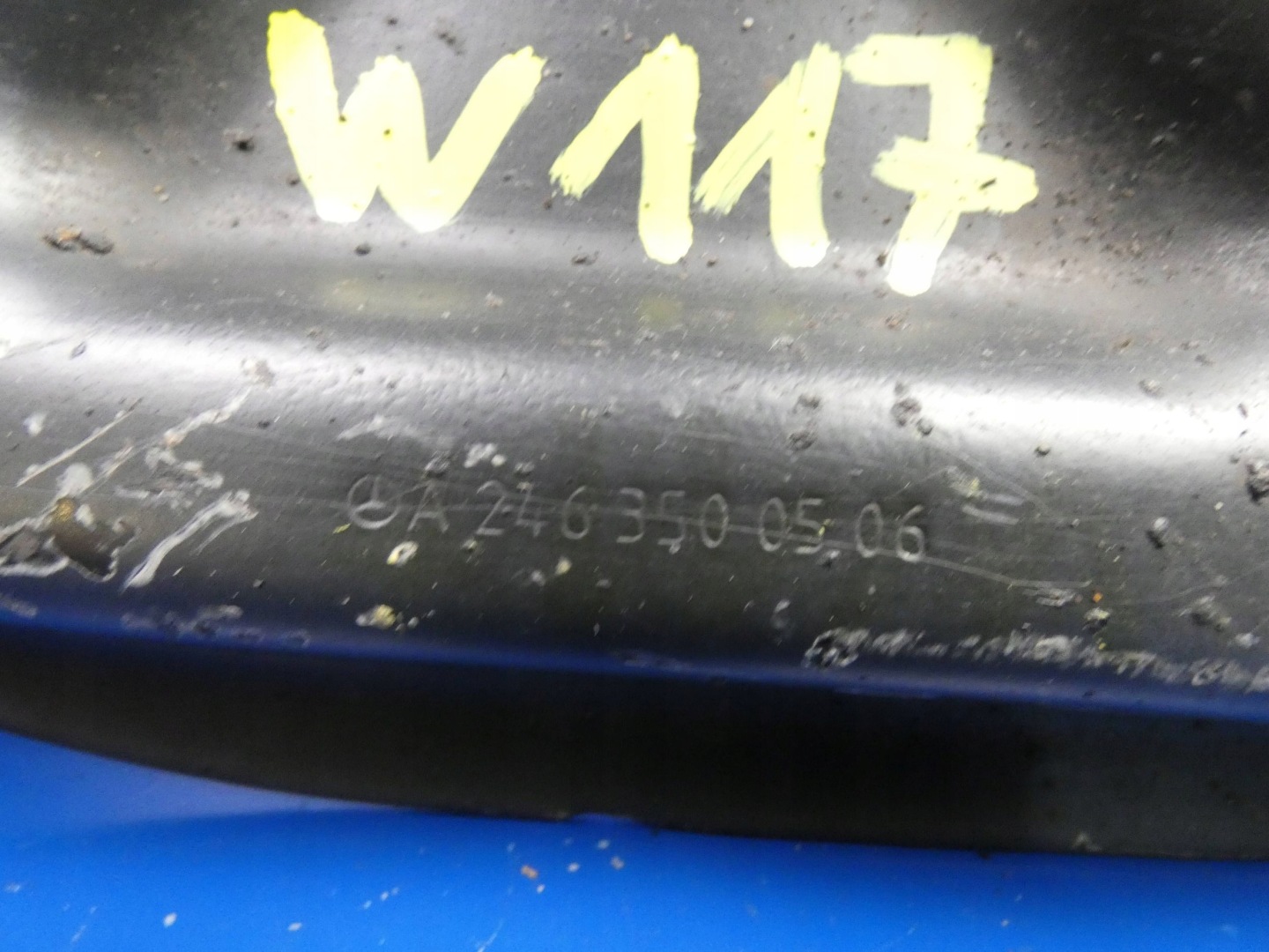 MERCEDES CLA W117 Querlenker rechts heck hinten