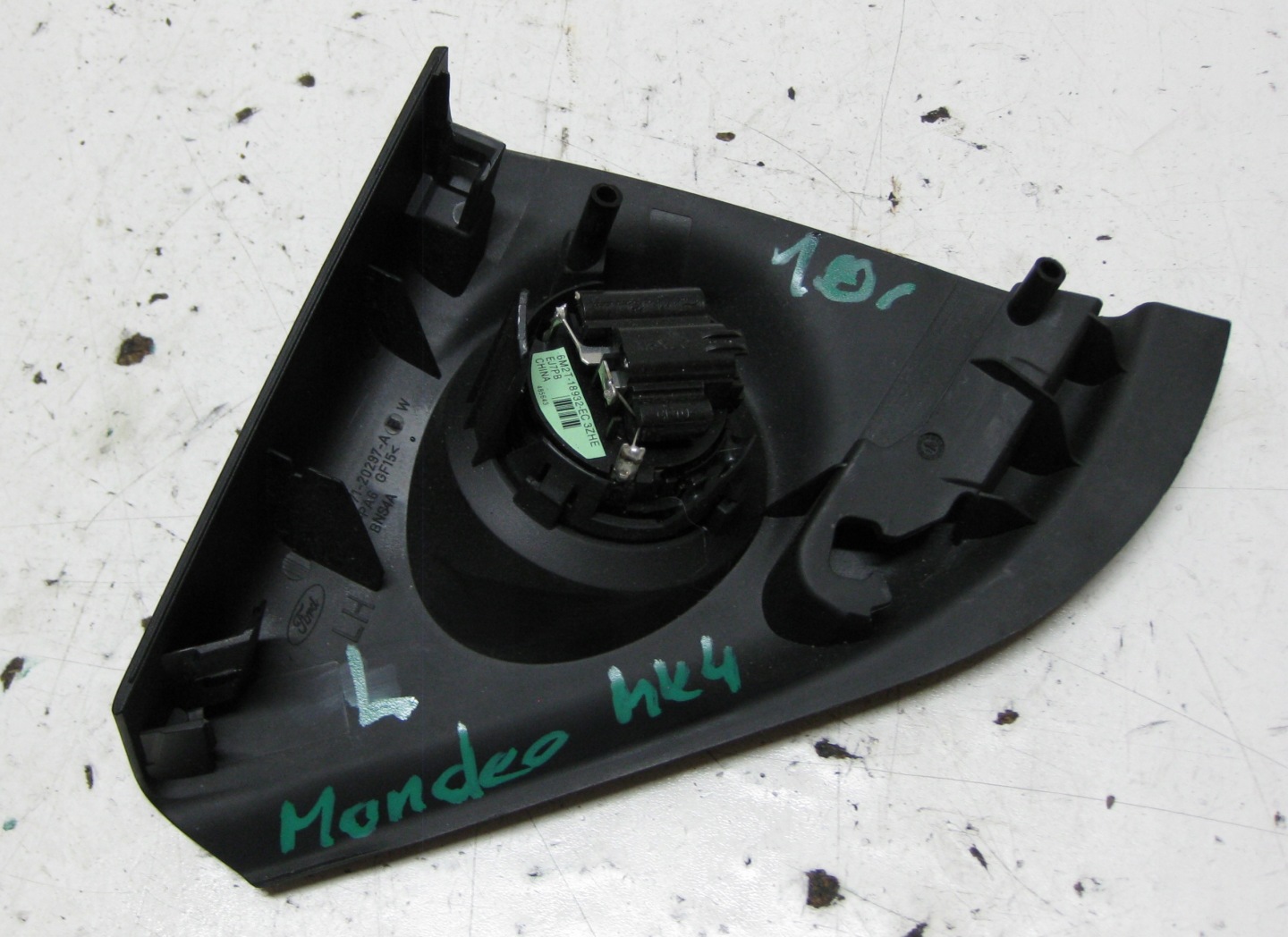 FORD MONDEO MK4 10R cover mirrors left speaker 6M2T18932EC