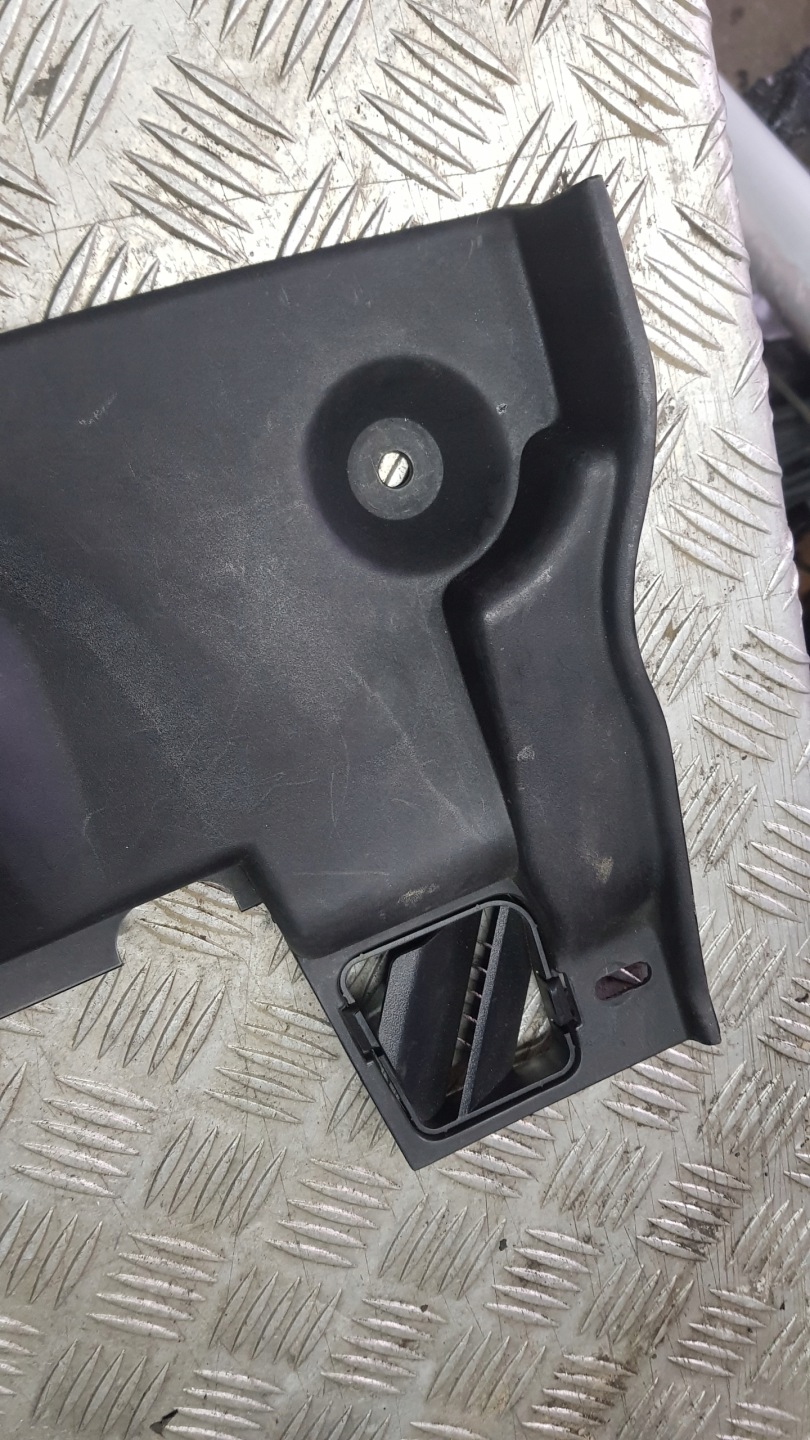 BMW E38 fedél SCHOWKA PASAZERA 8150276