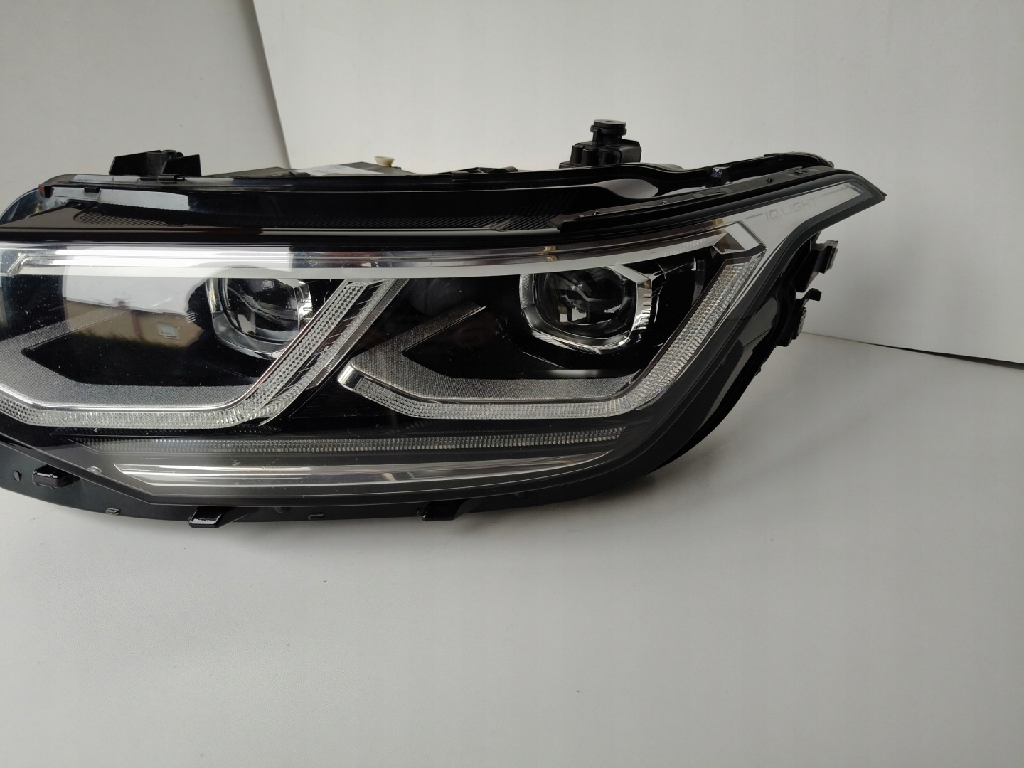 light left REFLEKTOR VW TIGUAN 5NN ALLSPACE 20- LIFT FULL LED IQ LIGHT