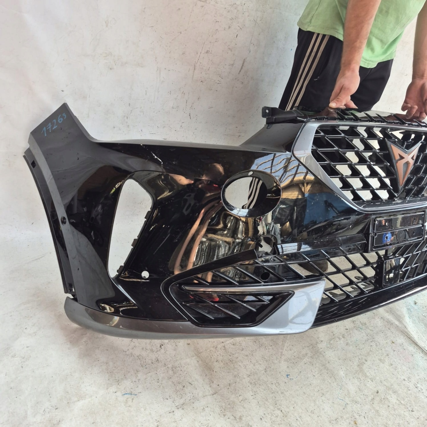 CUPRA FORMENTOR 5FF 20- bumper front front grill grid 5FF807221A