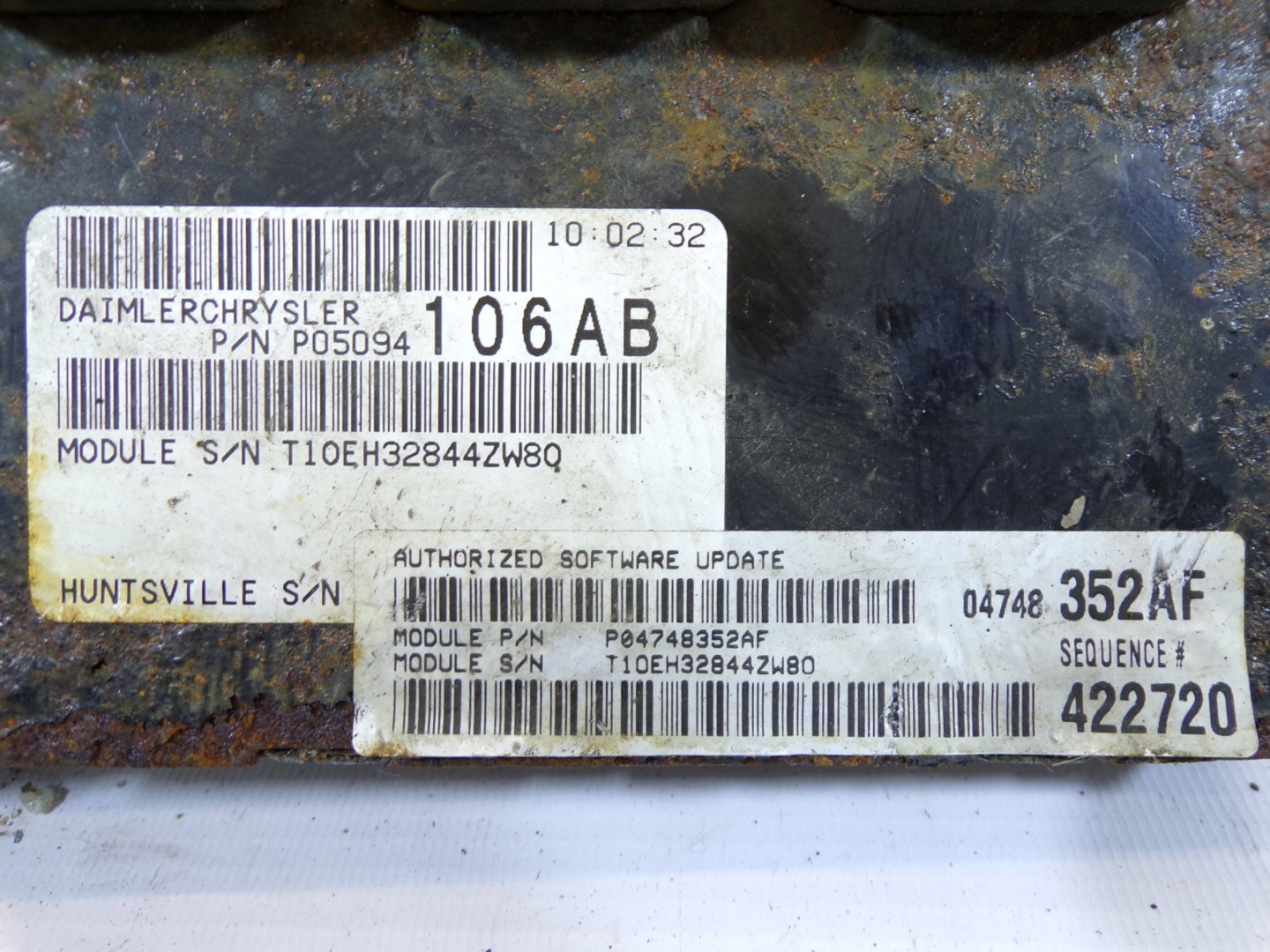 running board STARTOWY CHRYSLER PACYFICA 3.5 3.8 V6 04748352AF