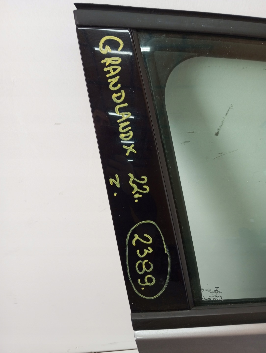 door right front OPEL GRANDLAND 22R
