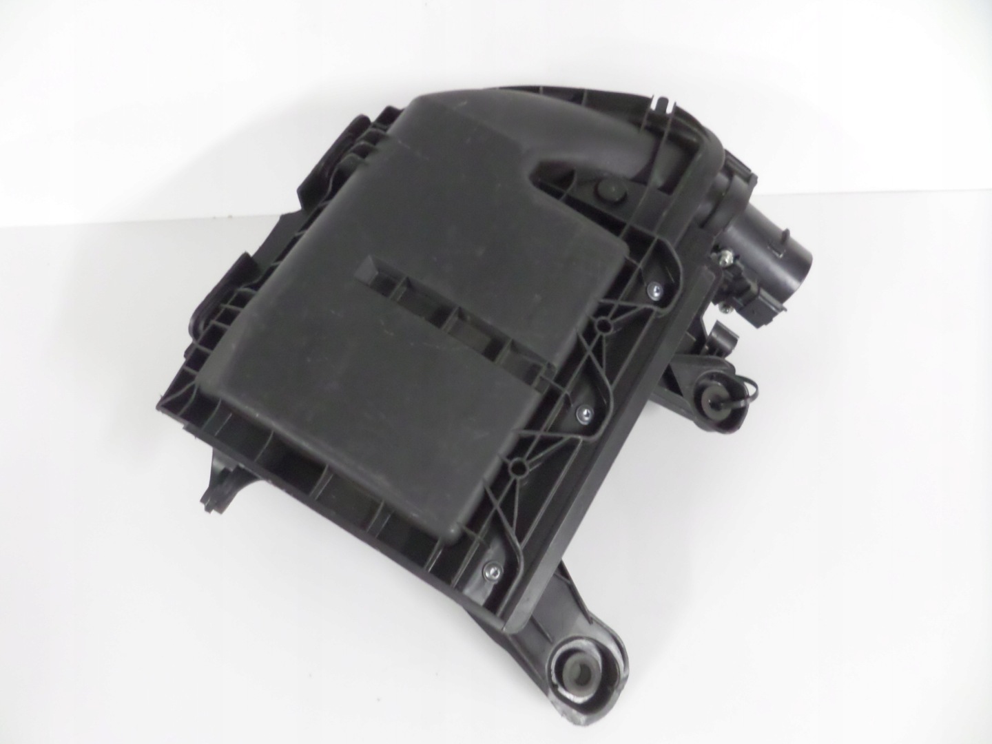 Gehäuse filter luft PEUGEOT 208 12- 308 07
