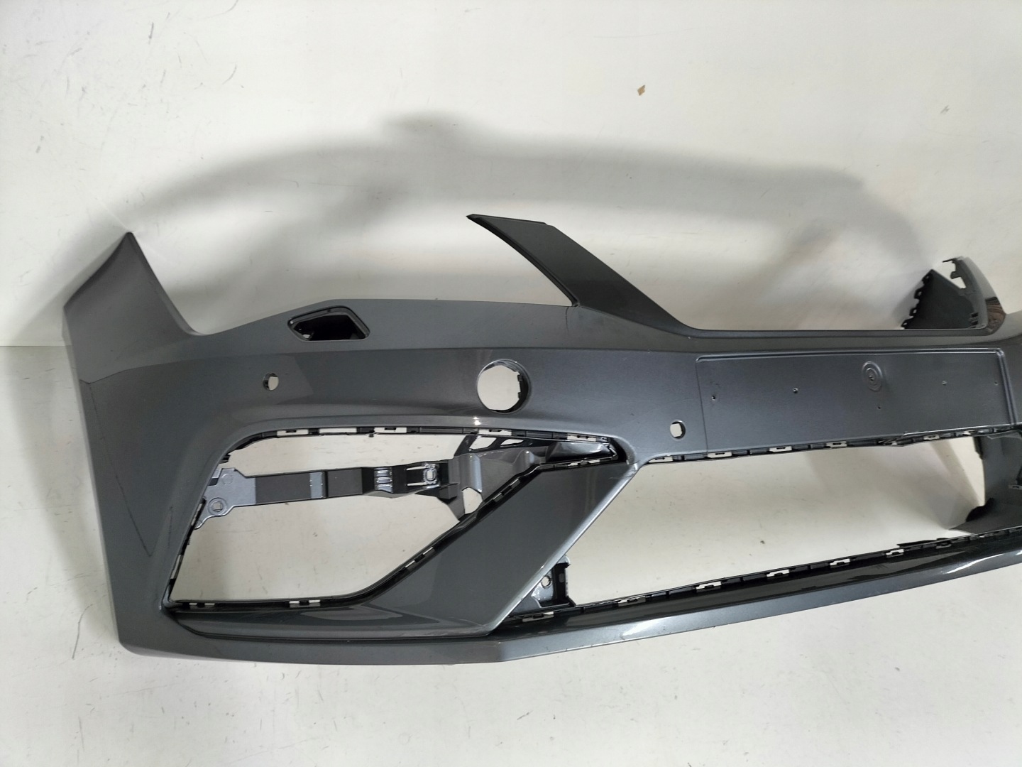 front bumper front SEAT LEON III LIFT 17- FR