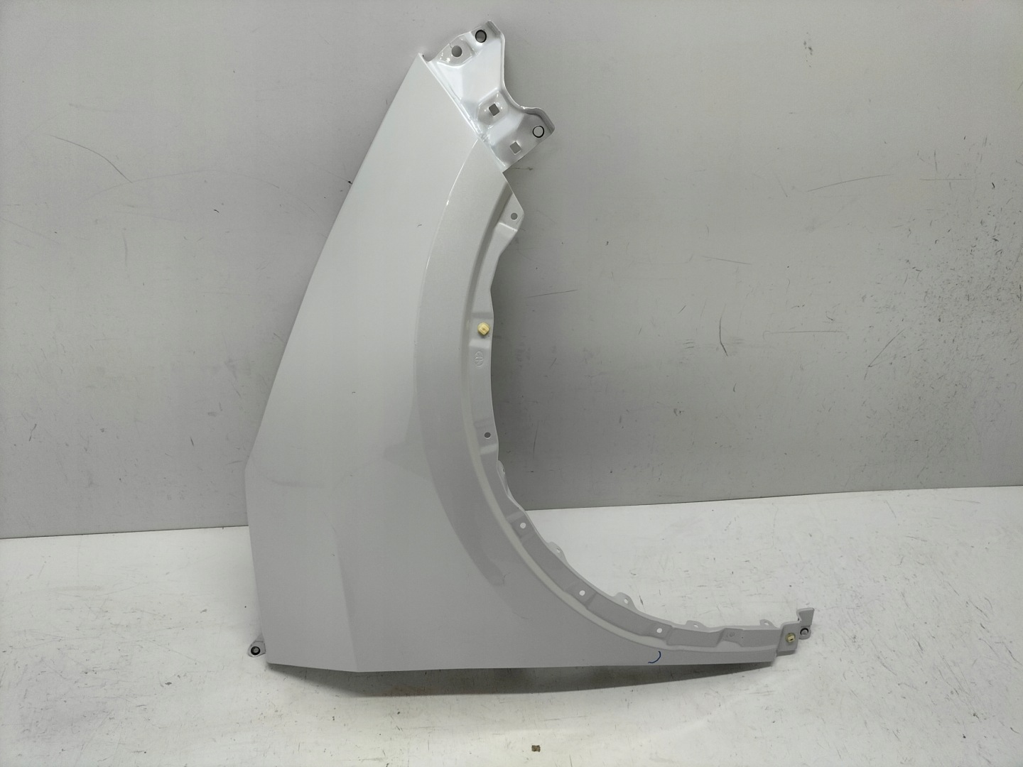 fender front front right TOYOTA CHR C-HR II 23