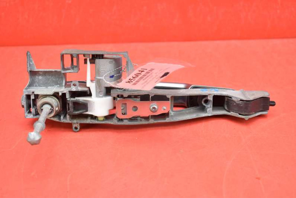 handle left front front EVGC PEUGEOT 3008 1 and LIFT 13-16