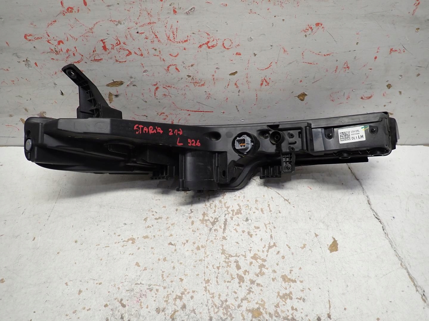 light front front left HYUNDAI STARIA LED 2021- 92207-CG000