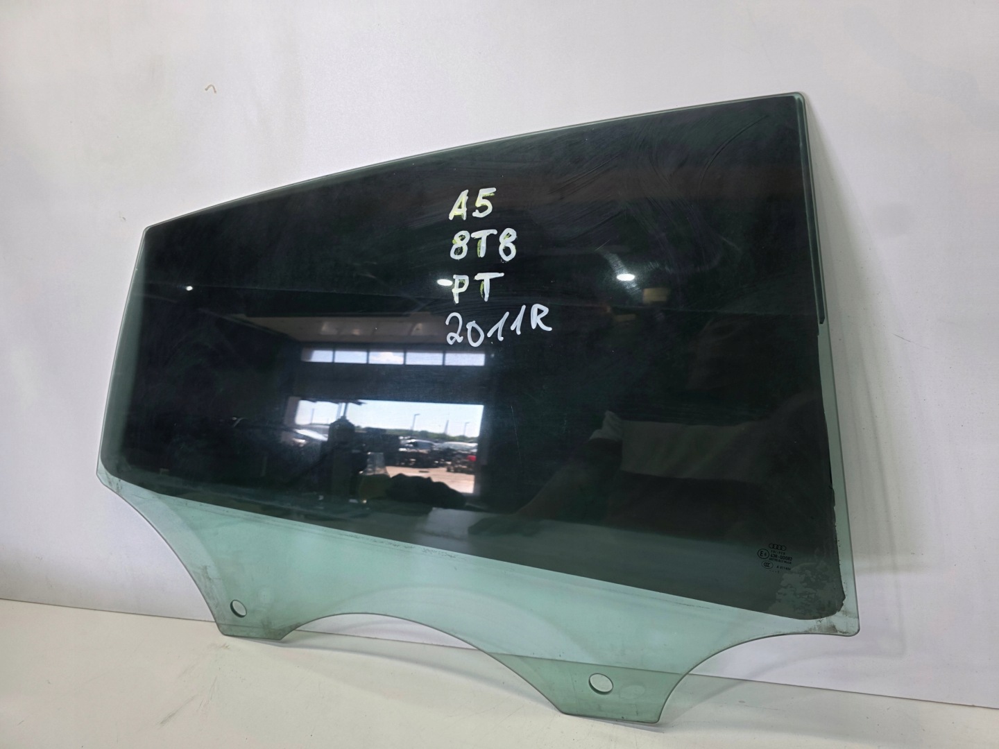 window side door right rear part AUDI A5 8T8 SPORTBACK 2011R