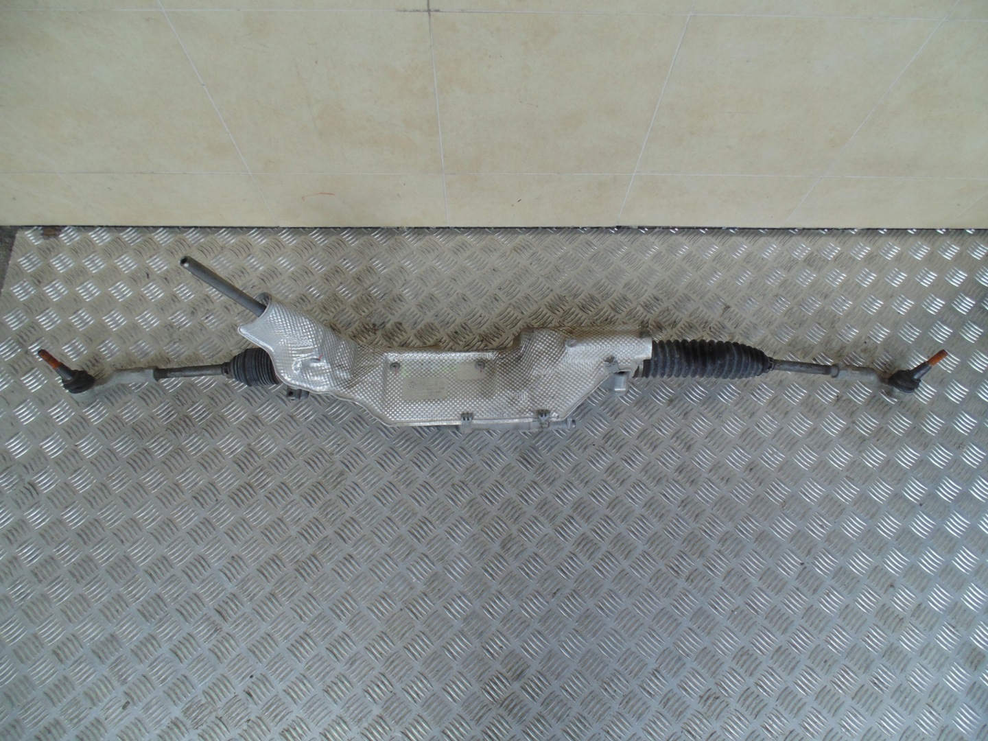 servo control JAGUAR E-PACE J6C3-3200-AC
