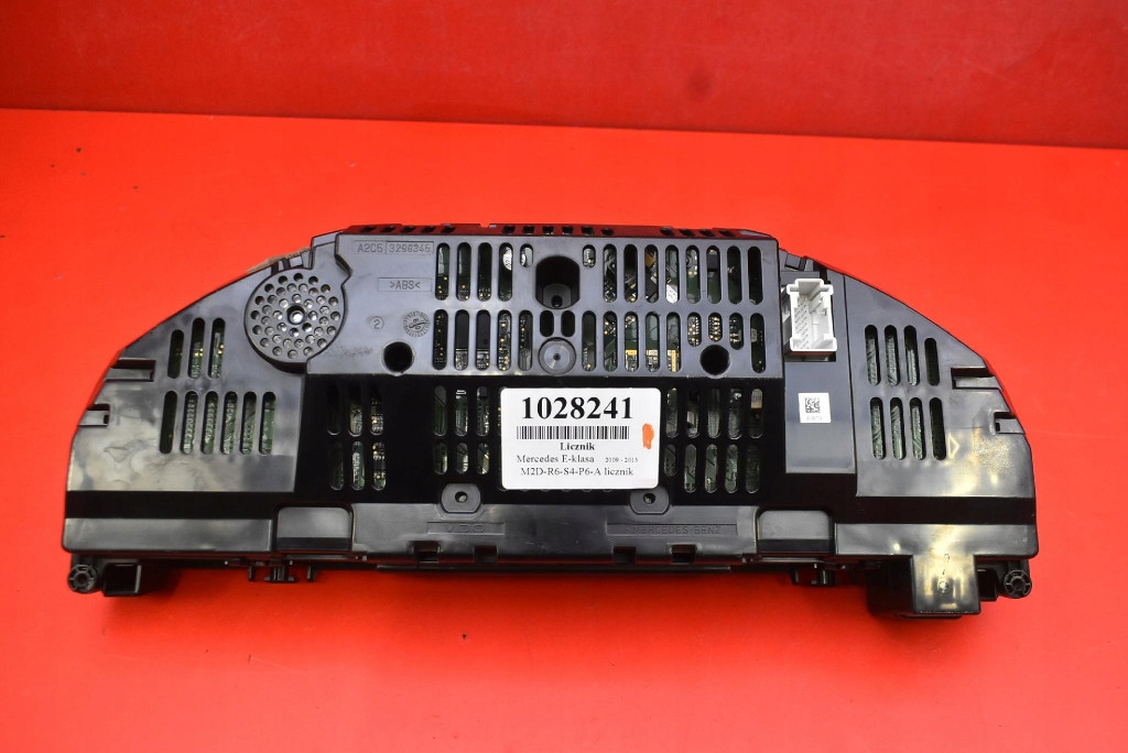 dials dials EU A2125400548 MERCEDES E-KLASA W212 2.2 CDI 170 KM 09-13