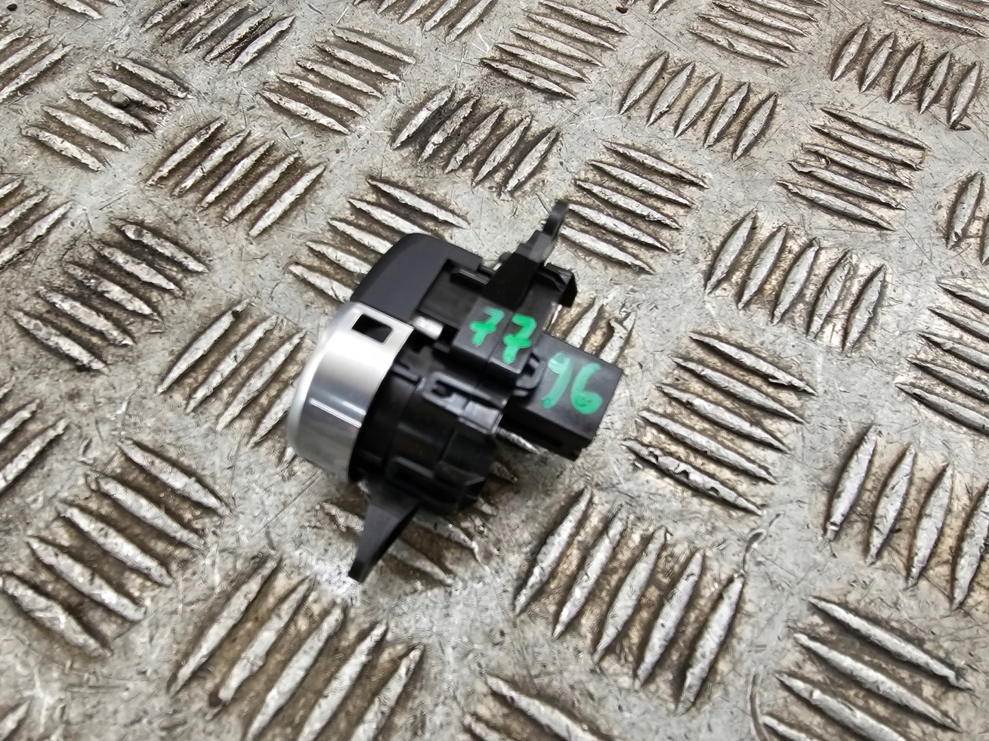 button START STOP BMW F10 9225230