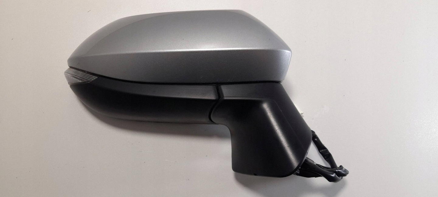 Toyota Corolla E21 mirror right 6-PIN 1L0 049749 (S289)