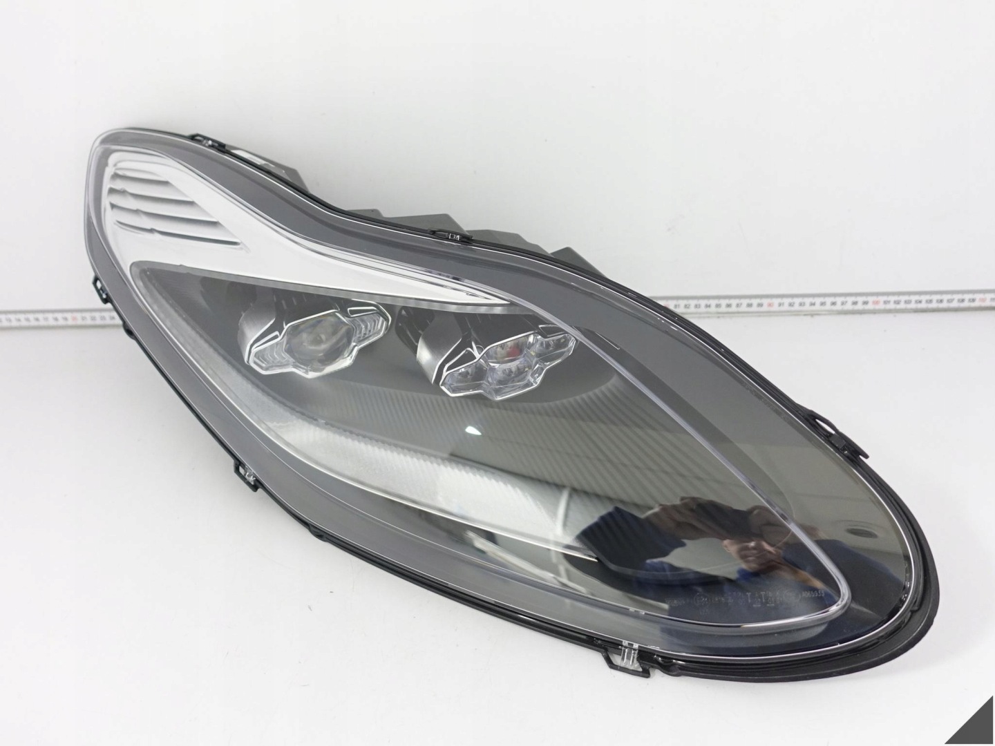 ASTON MARTIN DB11 16-23 light HEADLIGHT right front EUROPA SILVER + module