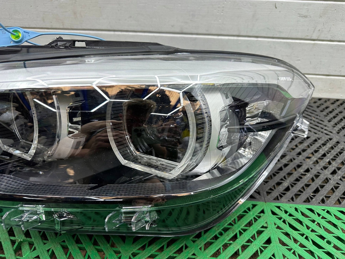 light front side left BMW 1 F20 F21 LCI SHADOW 8739571