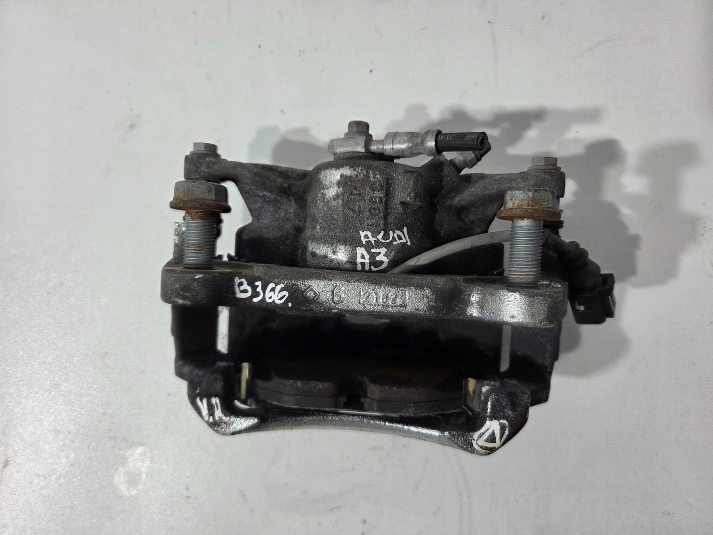 Volkswagen Golf VIII Audi A3 caliper brake front right 2Y360G (B366)
