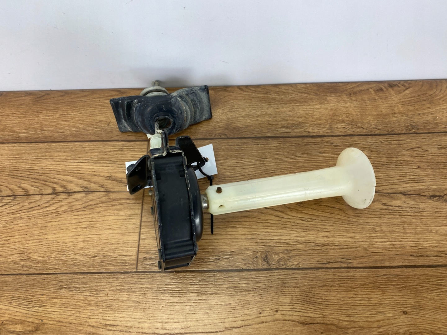 Support plaque winda wciagarka Roues de la roue de secours Dodge Ram 1500 2019+