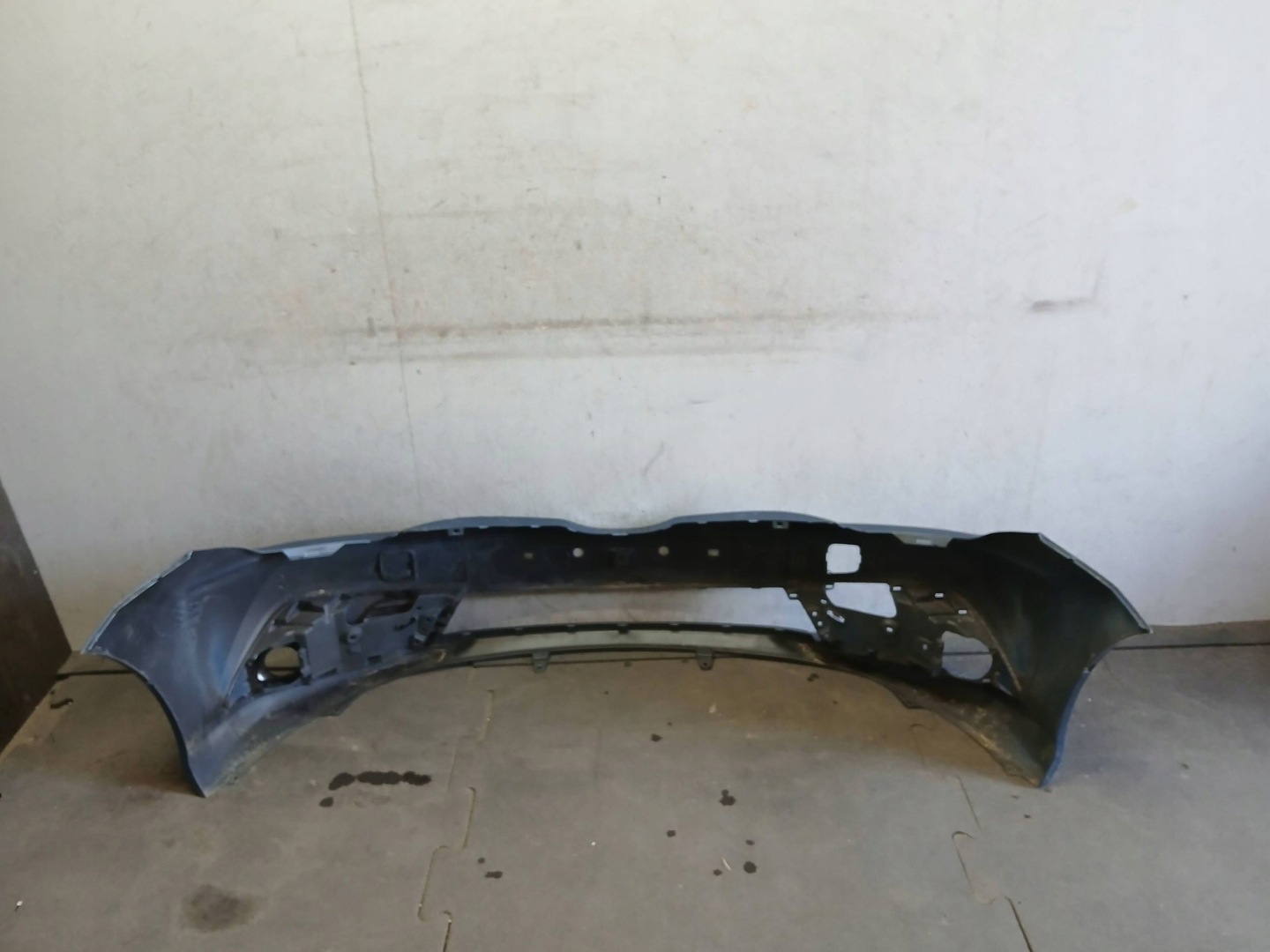 bumper front TOYOTA AURIS II 2 LIFT 15