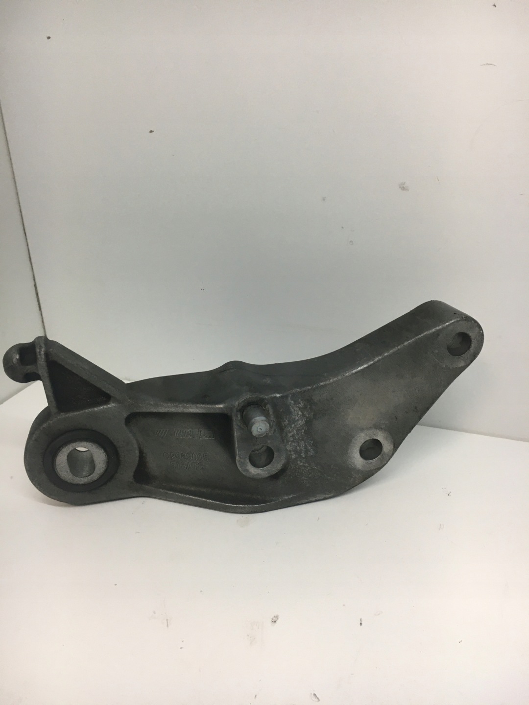 CHEVROLET AVEO T300 support gearboxes 1,2 11