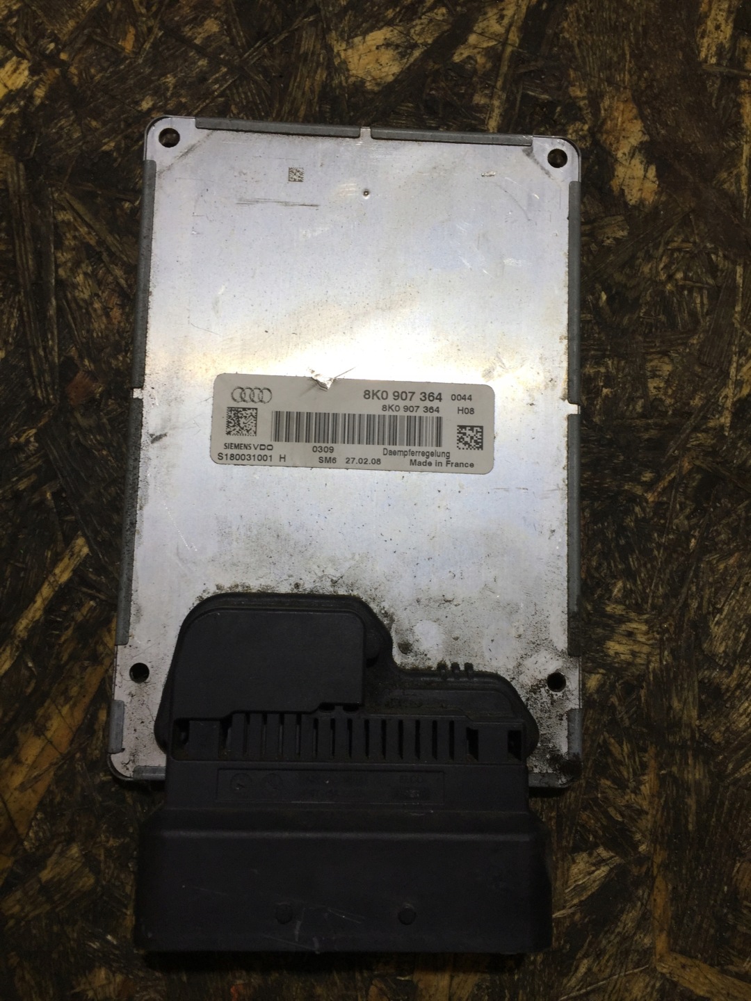 AUDI A4 B8 module control unit springing 8K0907364