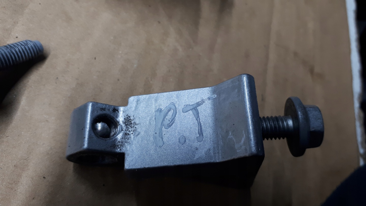 S6 C7 4G A6 hinge hinges door right rear part LX7W